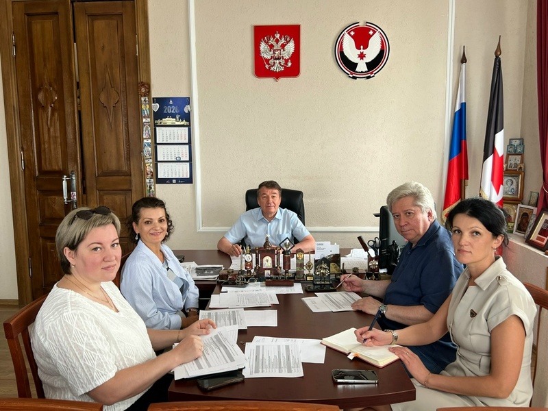 Всероссийский фестиваль-конкурс любительского циркового искусства «Под куполом»