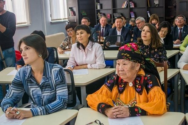 IX Республиканский диктант «Тӧреен тiлiм – хакас тiлiм!»