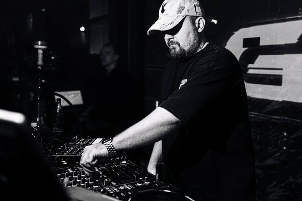 DJ Gross