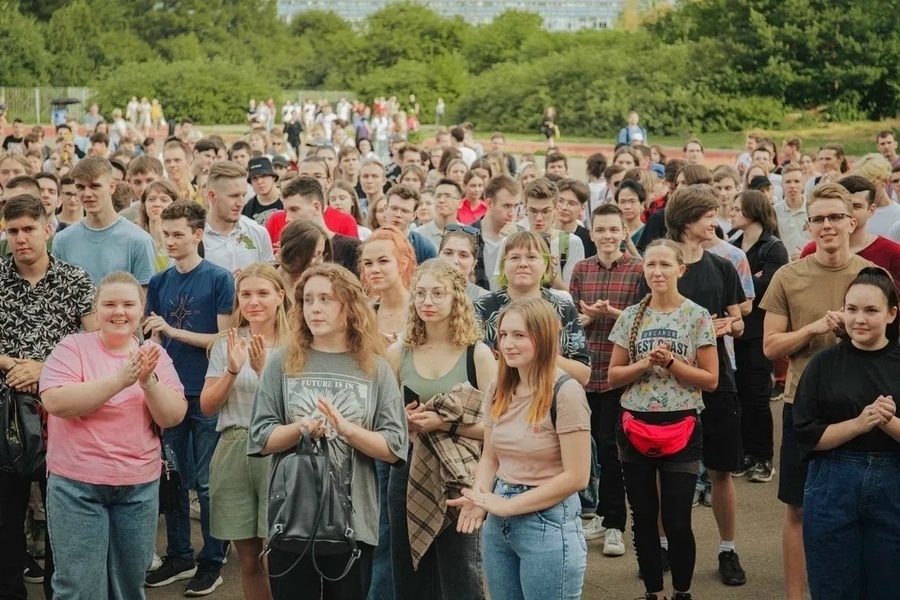 Все свои