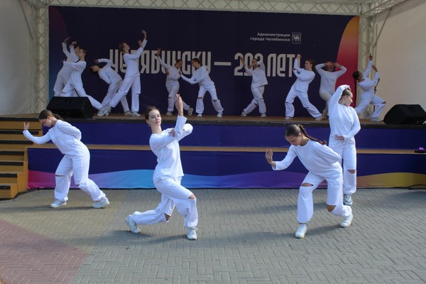 «Мой город детства»: Музыкальный час ко Дню рождения города Челябинска