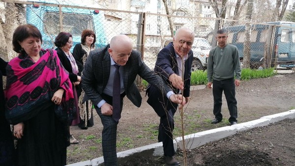 Литературный журнал «Для меня языки народов – как звезды на небе»