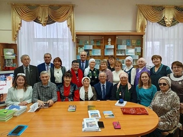 Литературный вечер «Поэзия, которая звучит»