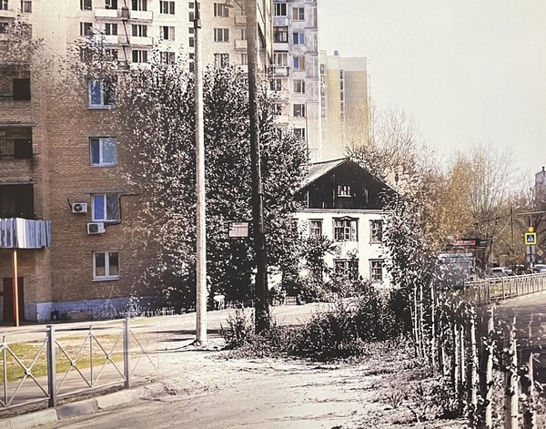 Выставка «Город. Люди. Улицы. Проспекты. Дороги»