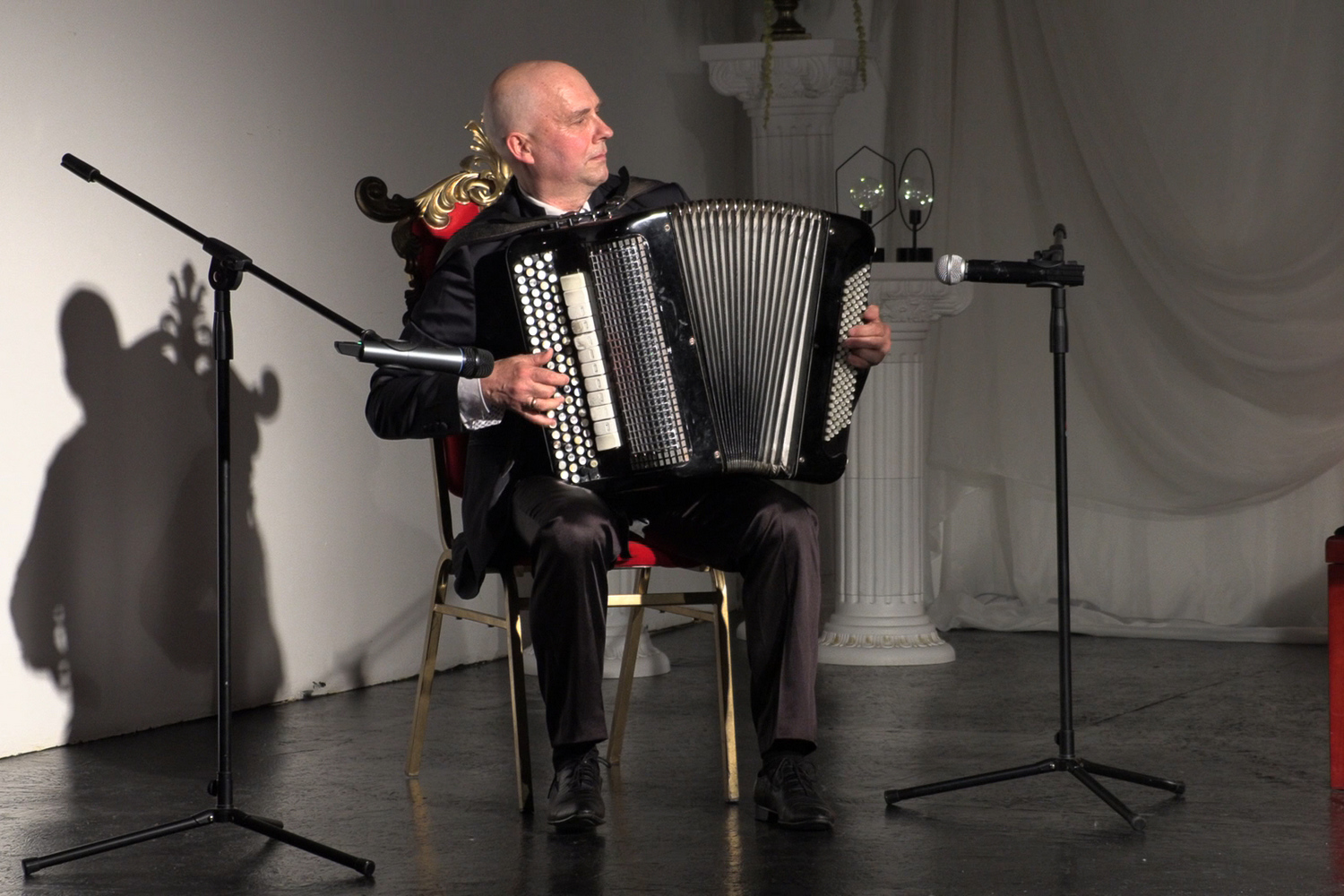 Алекс Баянов