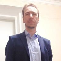 Владимир Елютин