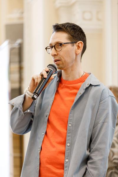 Денис Лопатников