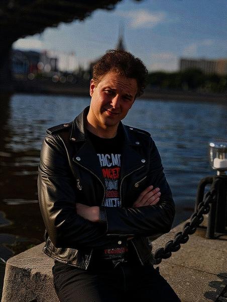 Шмаков Максим