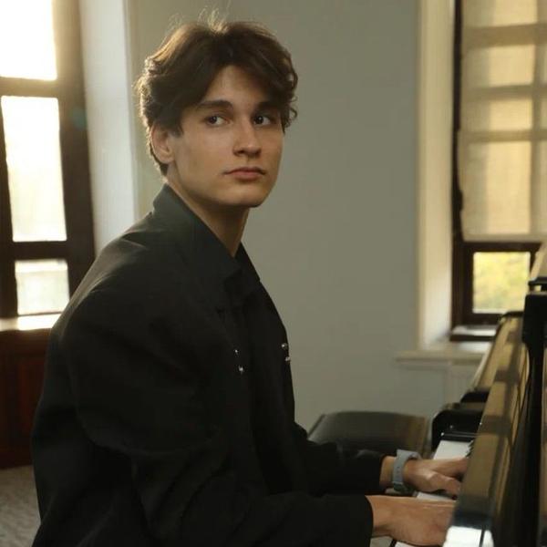 Рустем Акияков