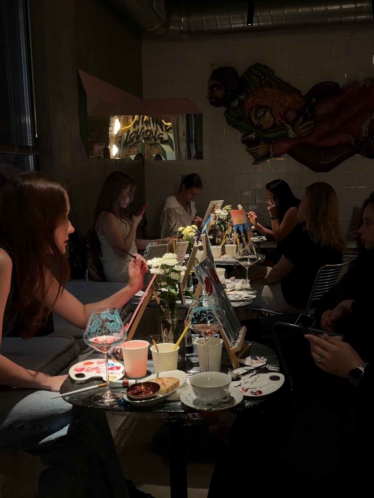 Дегустация вин в Винное пространство ЦЕХ