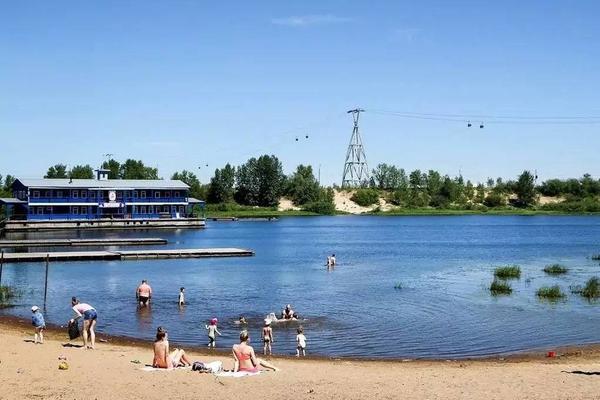 Пляж Гребного канала