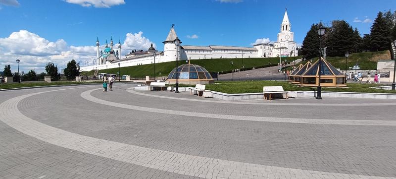 Площадь у Академии наук