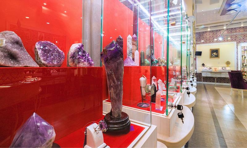 Галерея Cамоцветов, м. Вавиловская