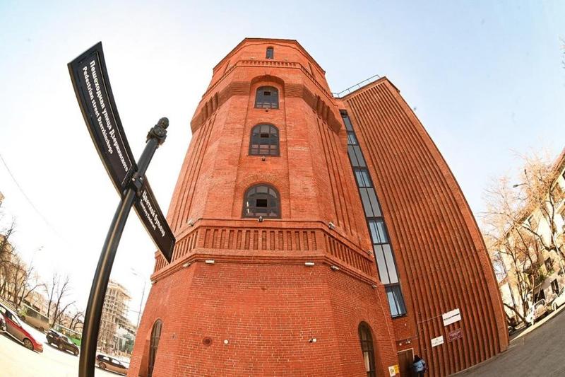 Молодежная резиденция Башня